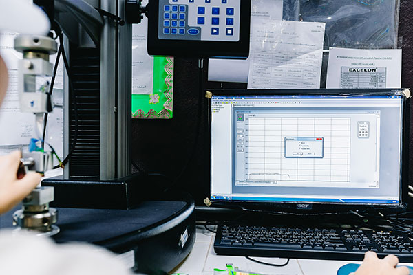 Universal Tester Machine